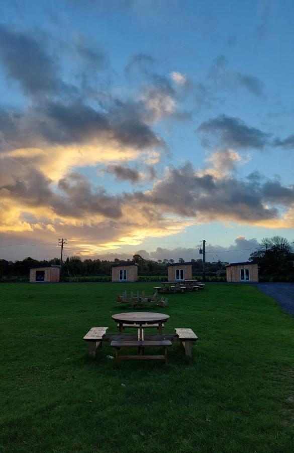 Stoneyford Luxurious Cabins Exterior foto