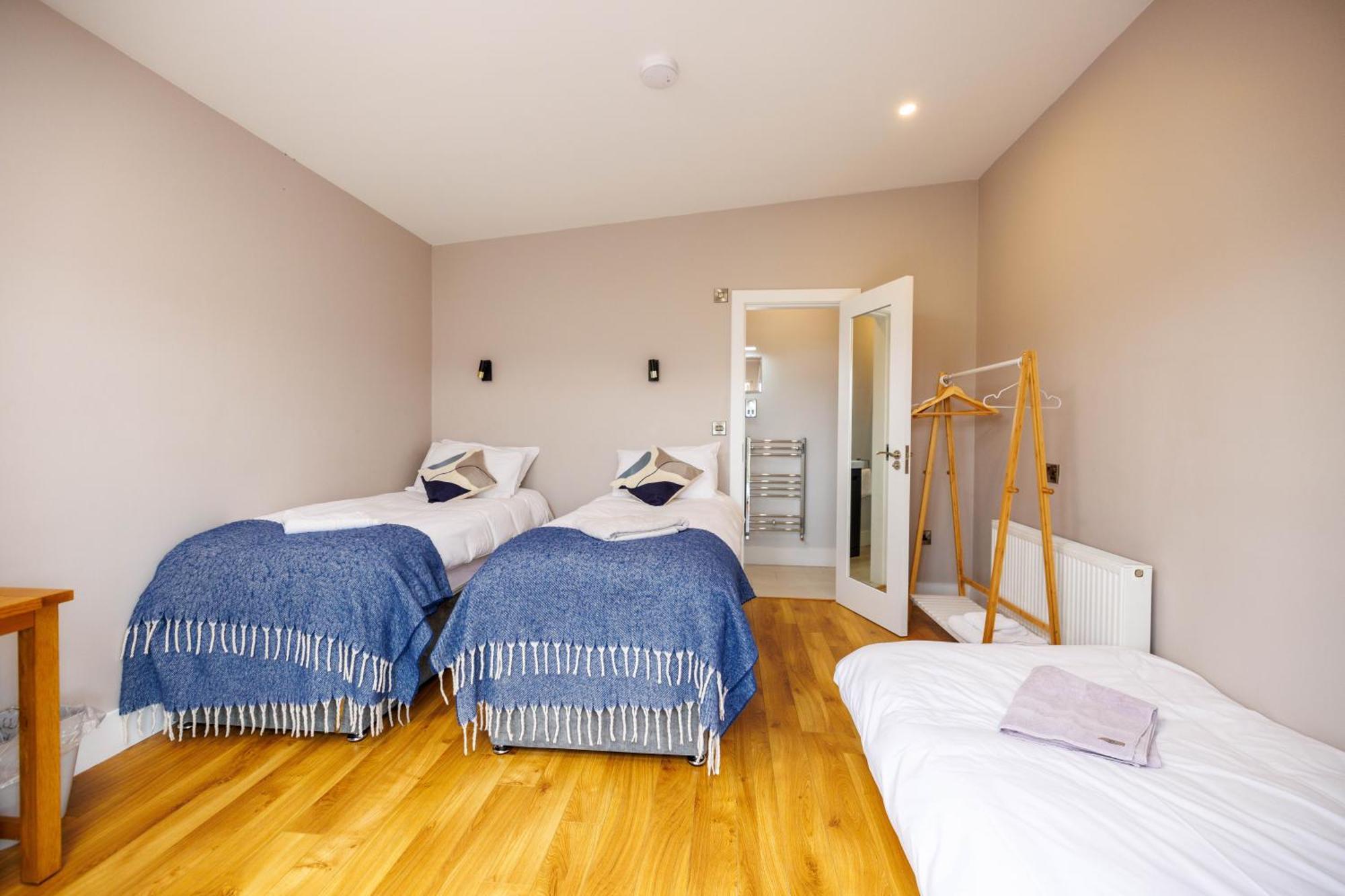 Stoneyford Luxurious Cabins Exterior foto